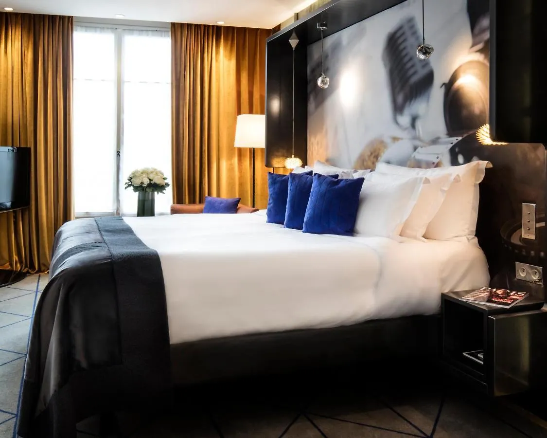 ***** Hotel Hôtel De Sers Champs Elysées Parigi Francia