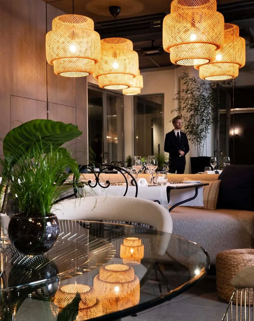 Hotel Hôtel De Sers Champs Elysées Parigi