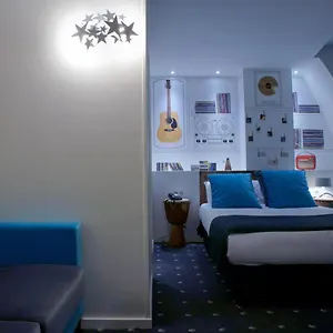 Otel Du Triangle D'or